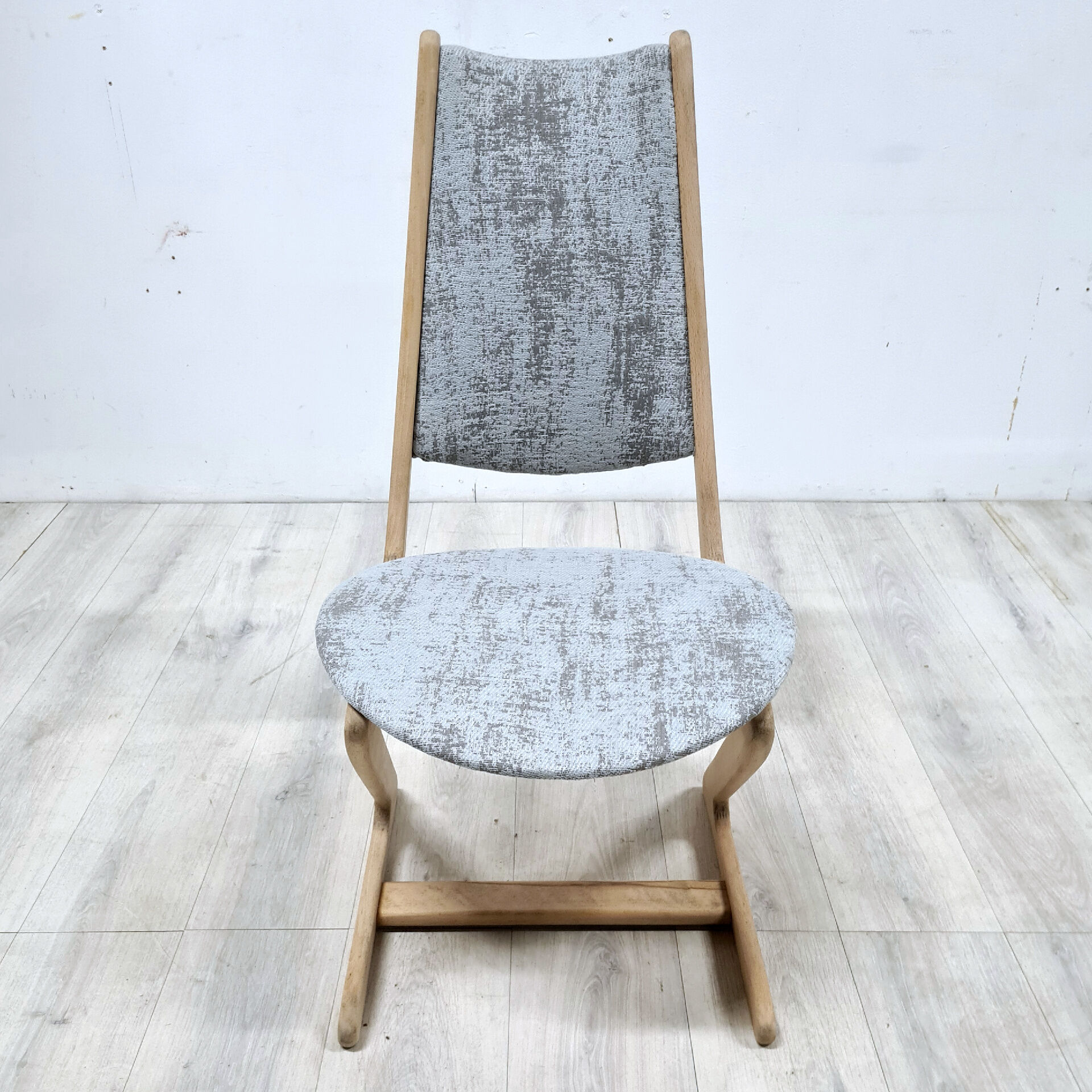 Restored mid century Kangaroo chair, 1960s