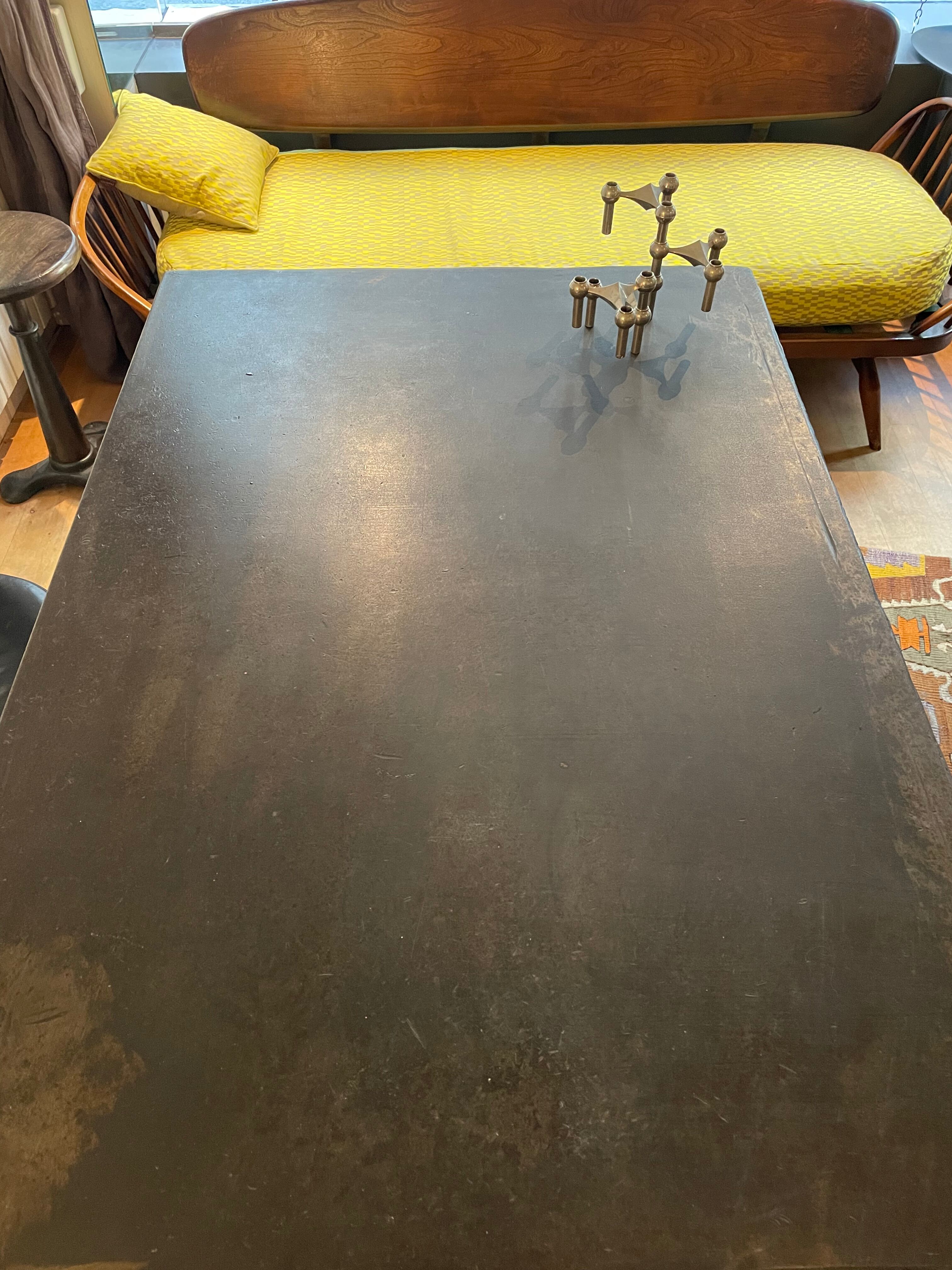Welder's industrial table