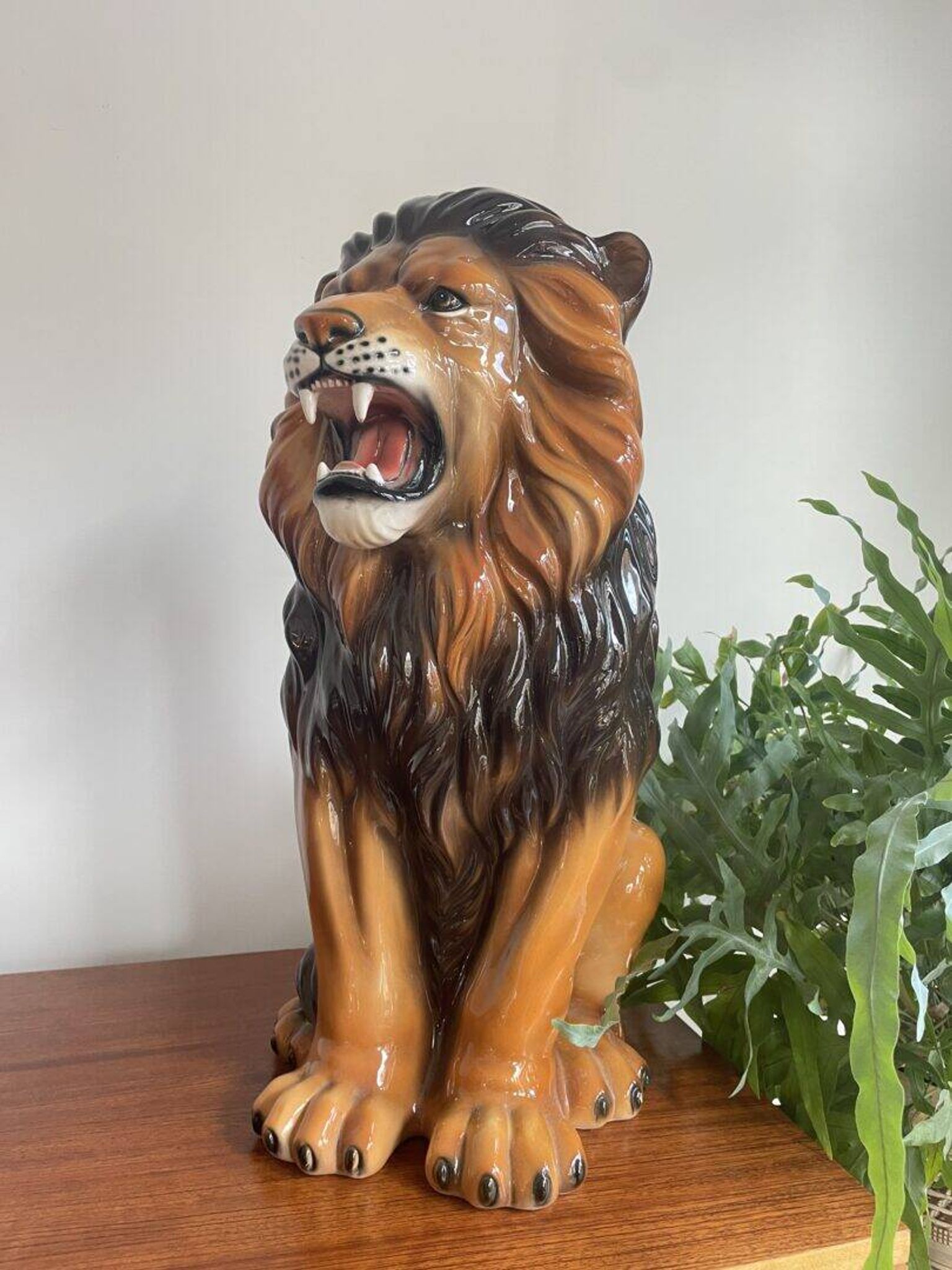 Vito the Majestic – Italian large ceramic lion