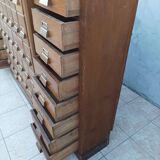 Meuble d'apothicaire de métier en sapin 53 tiroirs