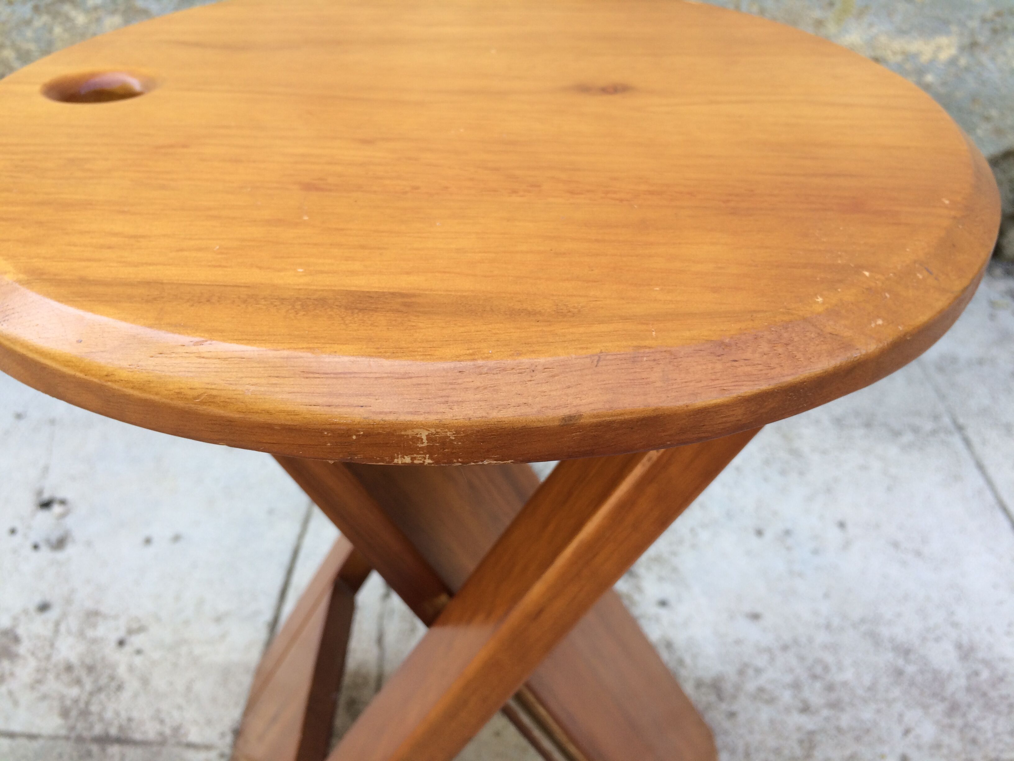 Tabouret Suzy pliant par Adrian Reed