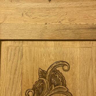 Armoire asymétrique