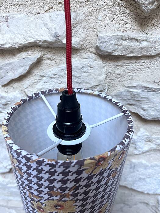 Complete vintage fabric lamp