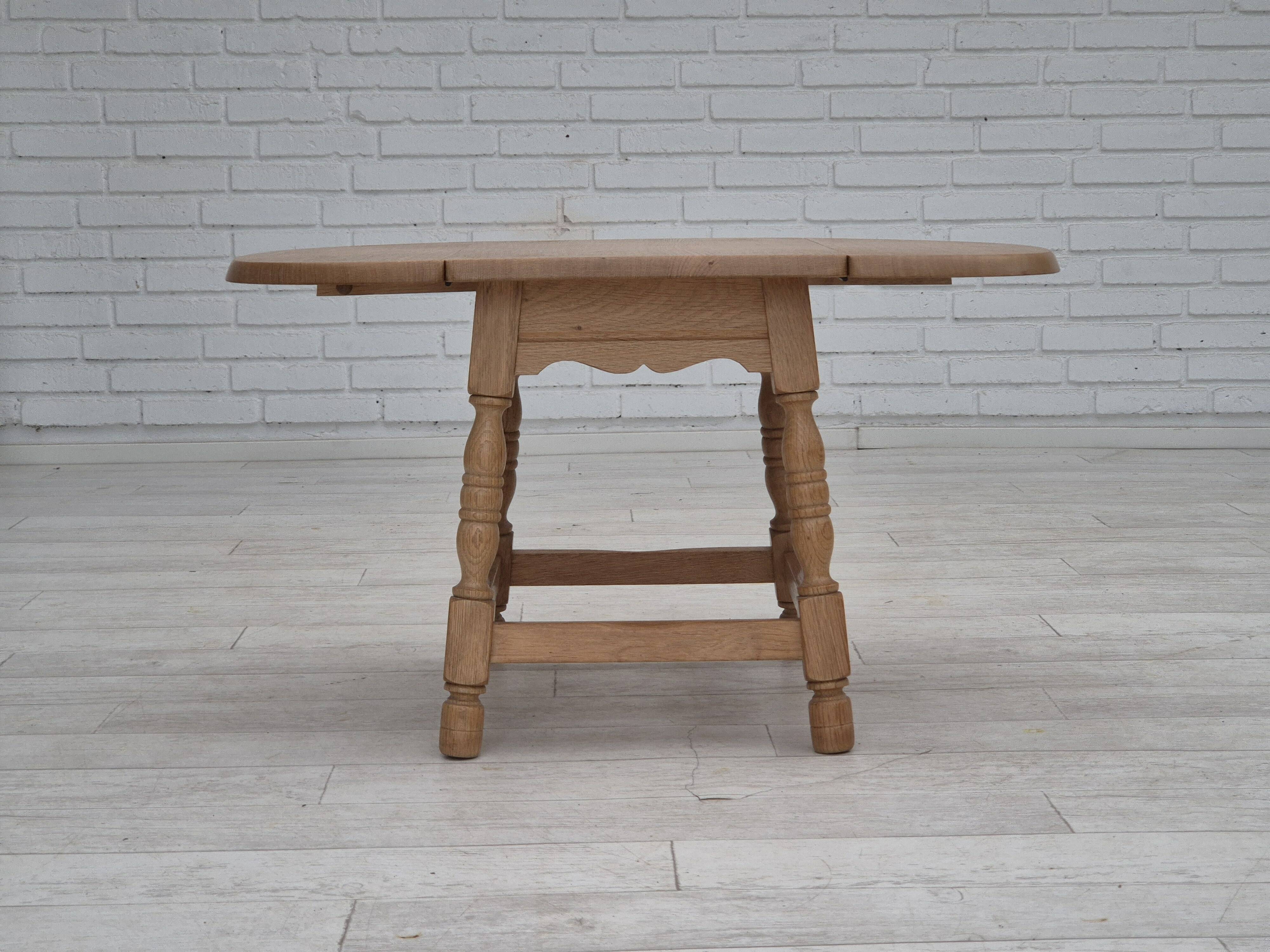 1970s, Danish foldable side table, solid oak wood, original condition.