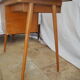 Bureau en bois plateau formica des années 60