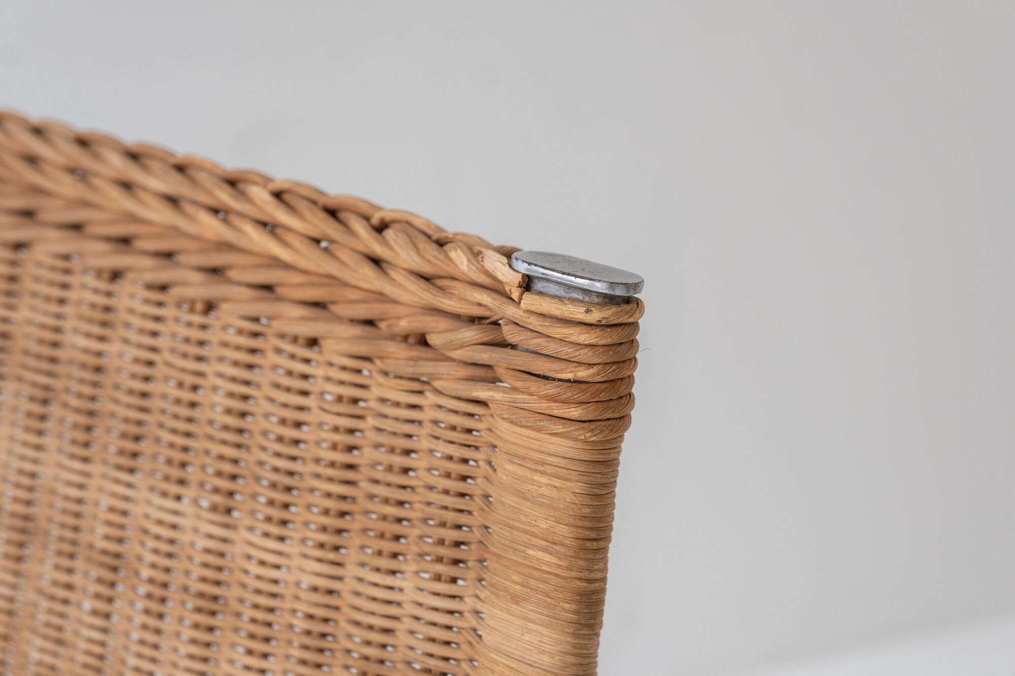 Early edition PK22 by Poul Kjaerholm for E. Kold Christensen, Denmark 1956.