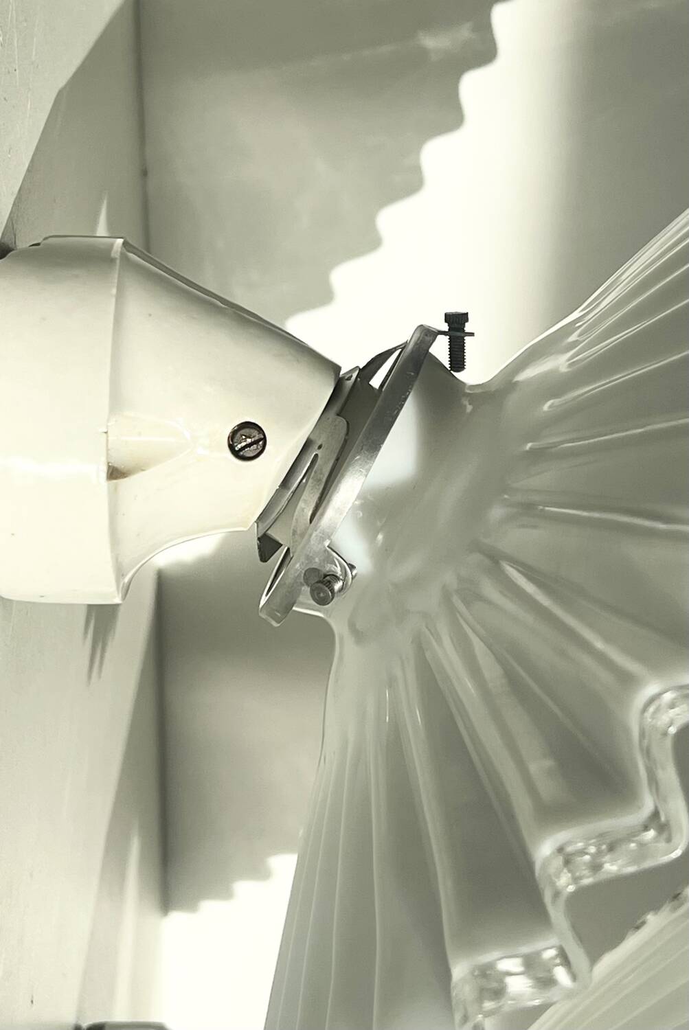 Pair of opaline and porcelain sconces