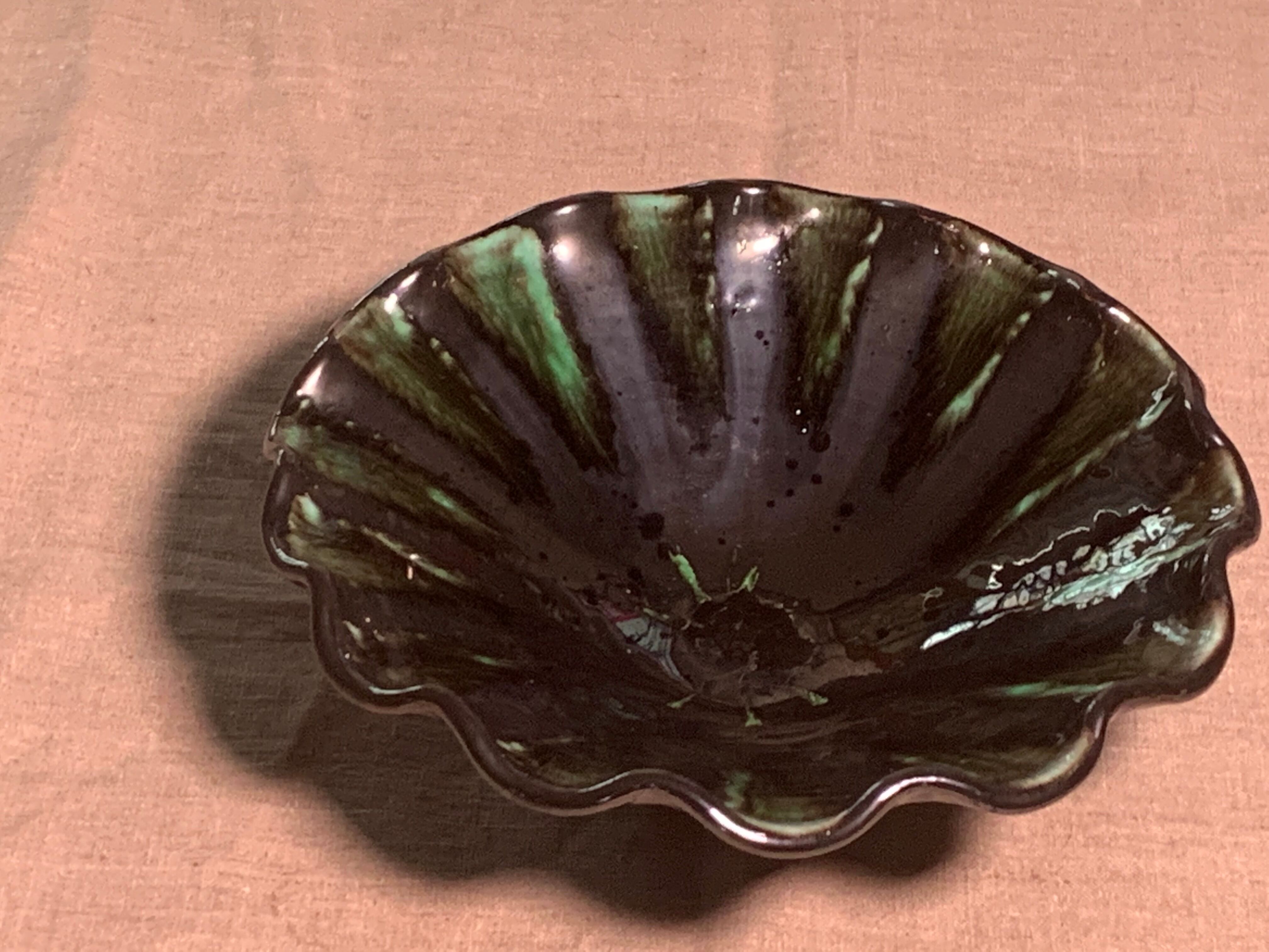 Vintage green and black glazed ceramic fruit cup