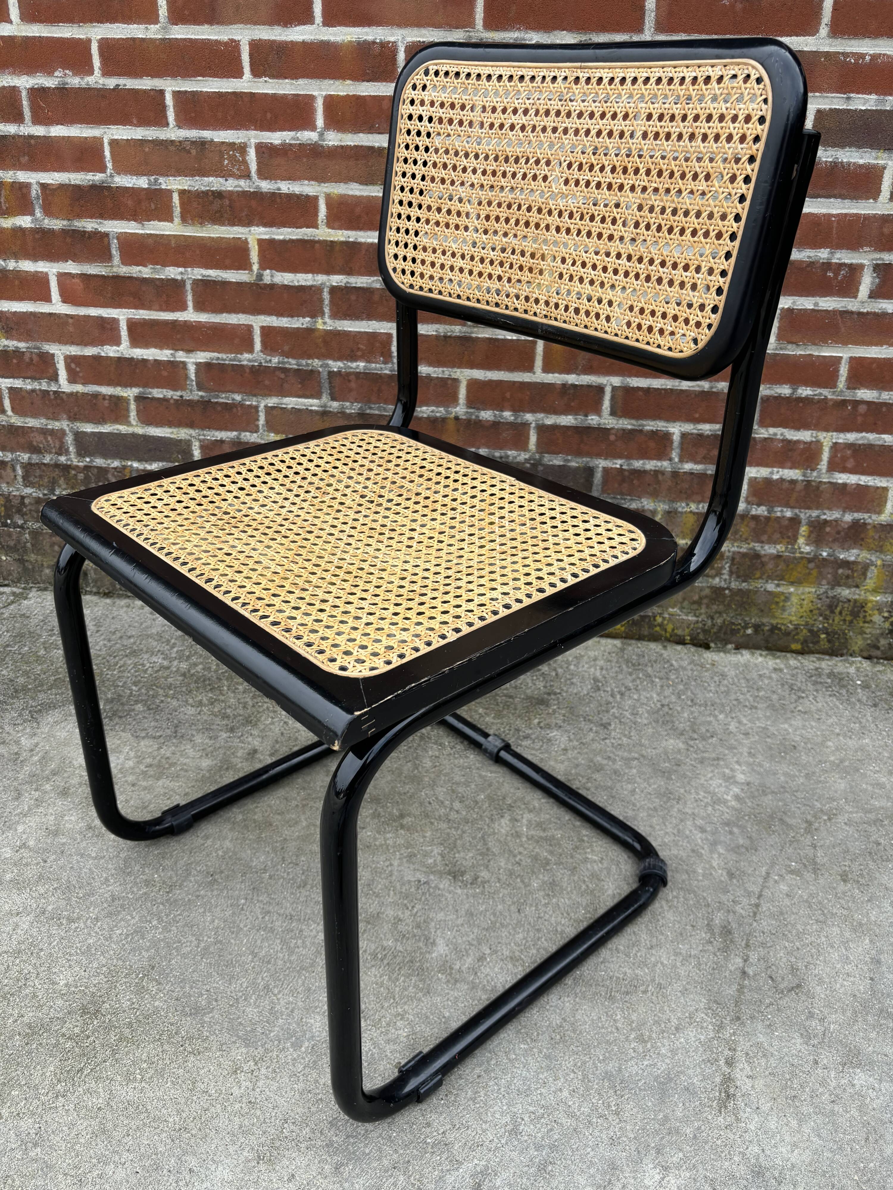 Vintage Cesca design chair b32 model in black