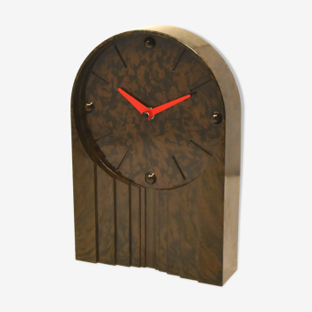 Bakelite clock