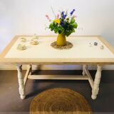 Farm table
