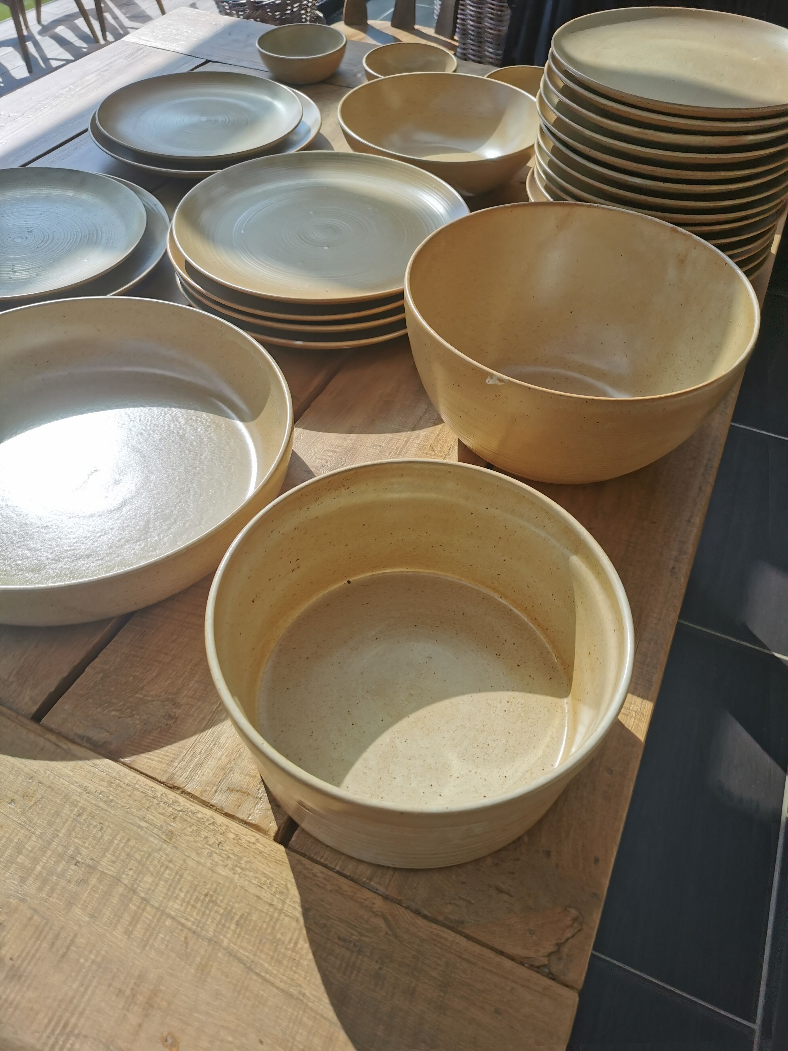 Full service in CNP Village sandstone