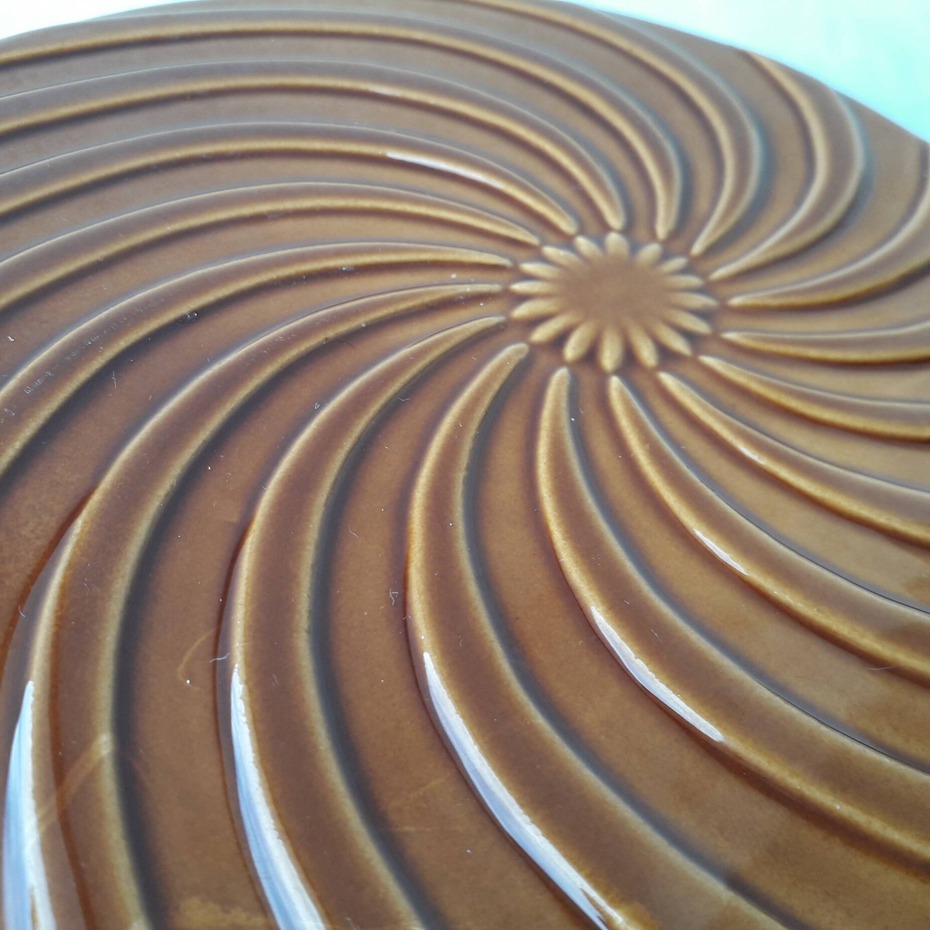 Ceramic trivet