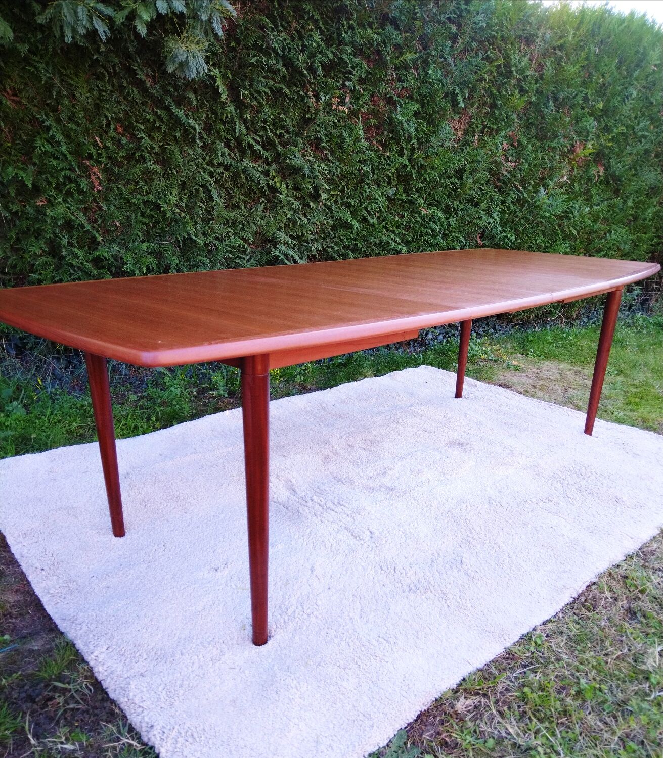 Table à manger scandinave en teck par Aalf Aarseth pour Gustav Bahus