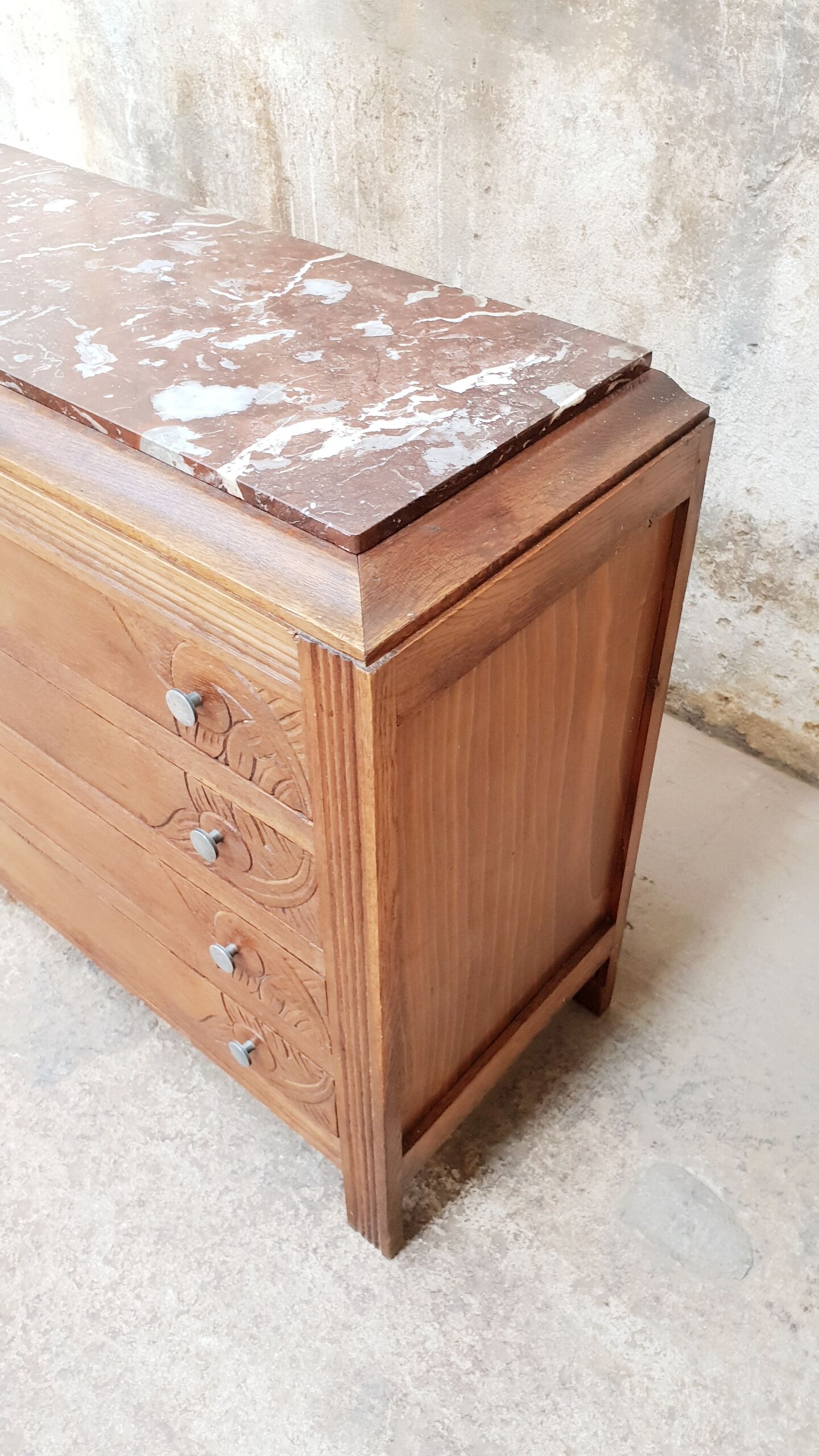 Commode vintage