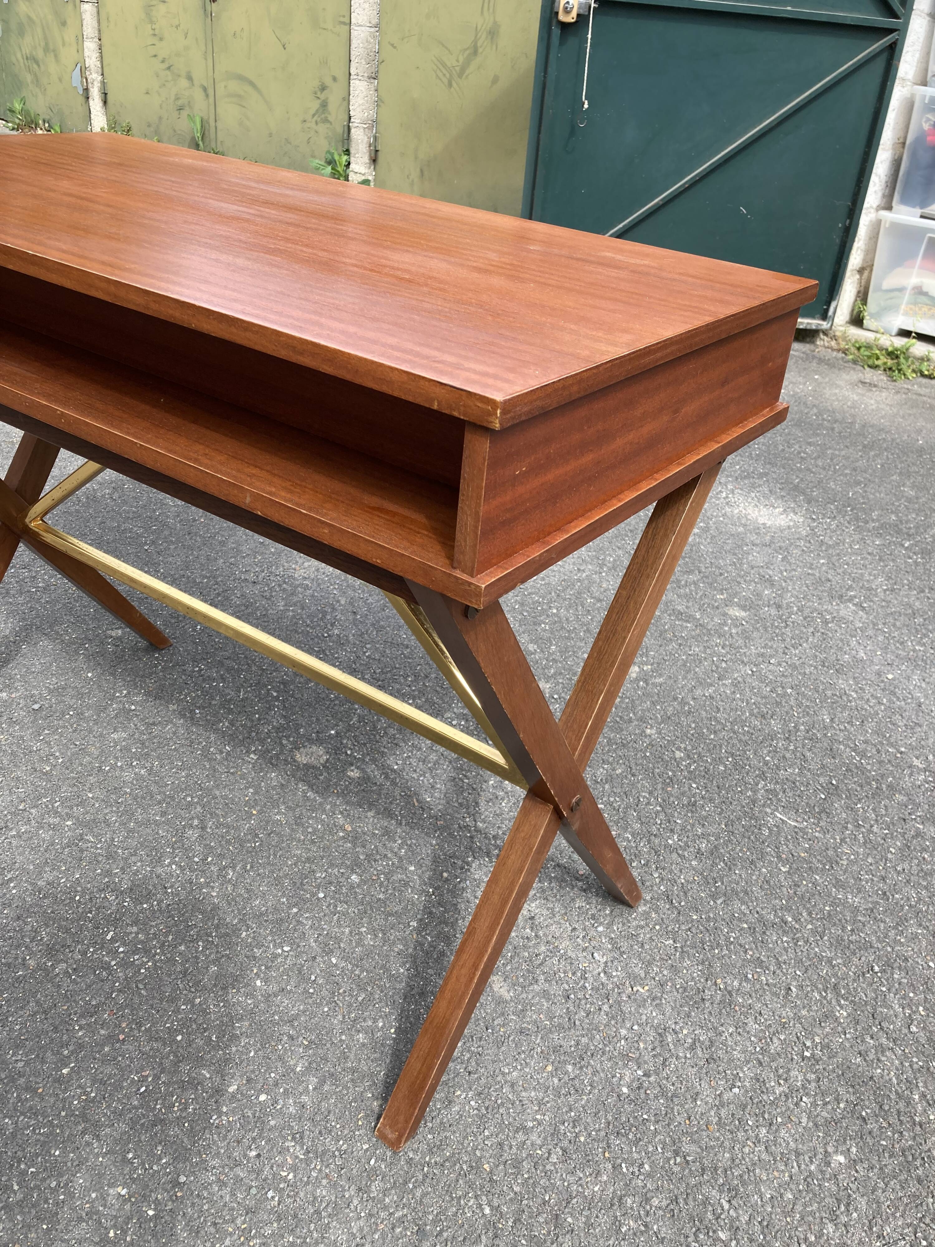 Scandinavian 60s teak desk with 2 drawers.