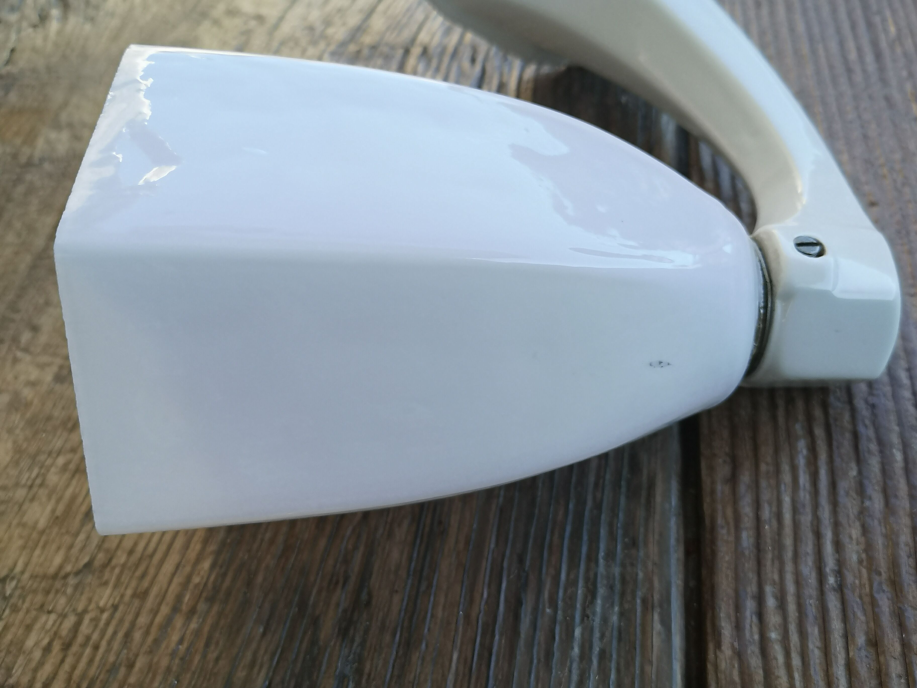 Art deco applied in porcelain limoges and opaline