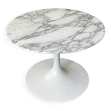 Small Knoll pedestal table - Saarinen