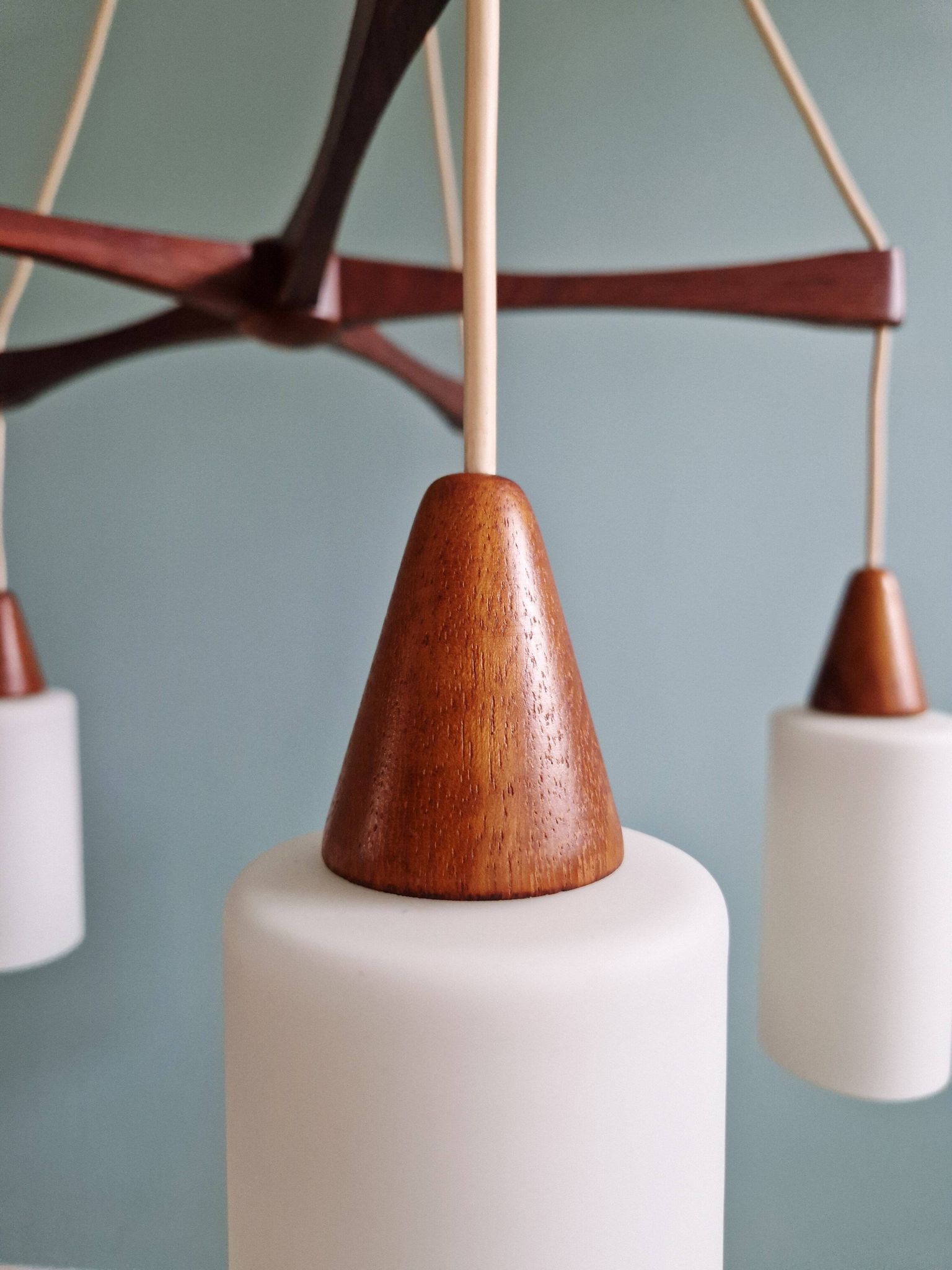 Large Scandinavian chandelier in teak and tubular white opaline, 1960.
