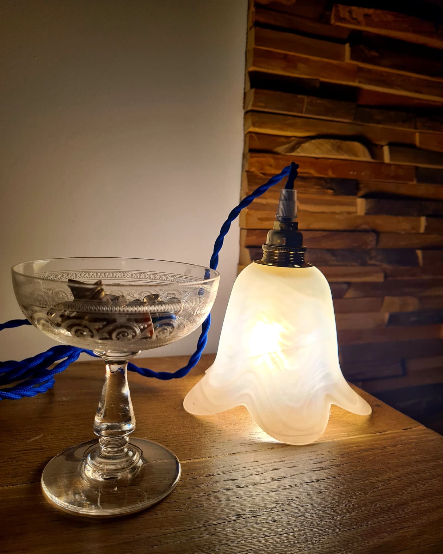 Marbled glass tulip walker