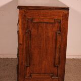 17th Century Jacobean Chest of Drawers in Oak and Walnut
