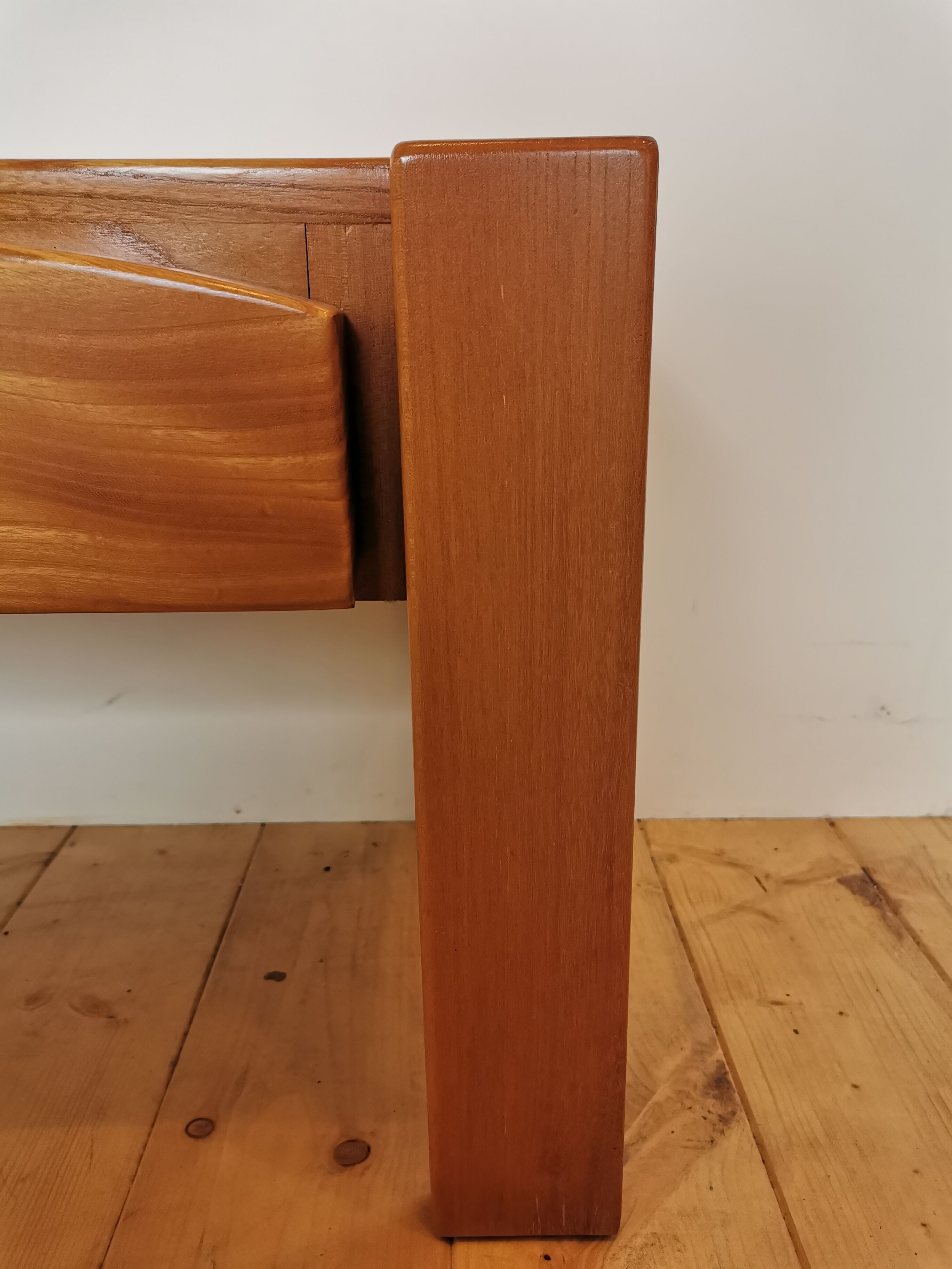 Paire de chevets en orme Maison Regain
