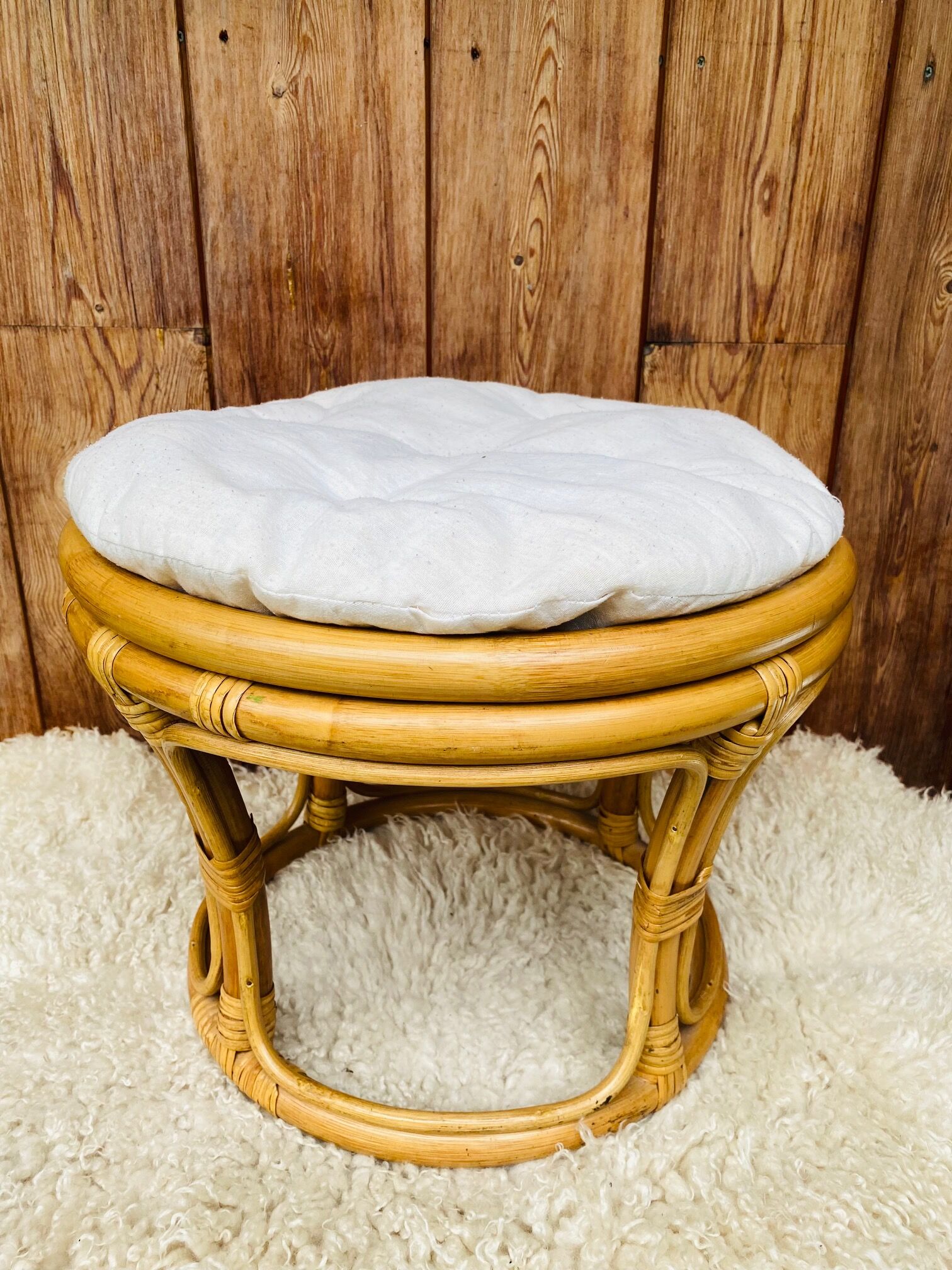 Pouf in rattan and bamboo natural color 70s.