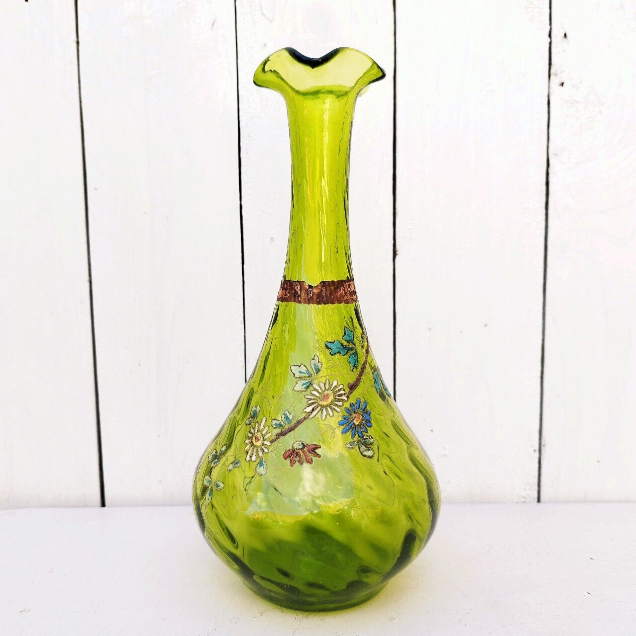 Vase soliflore fleurs émaillées vintage