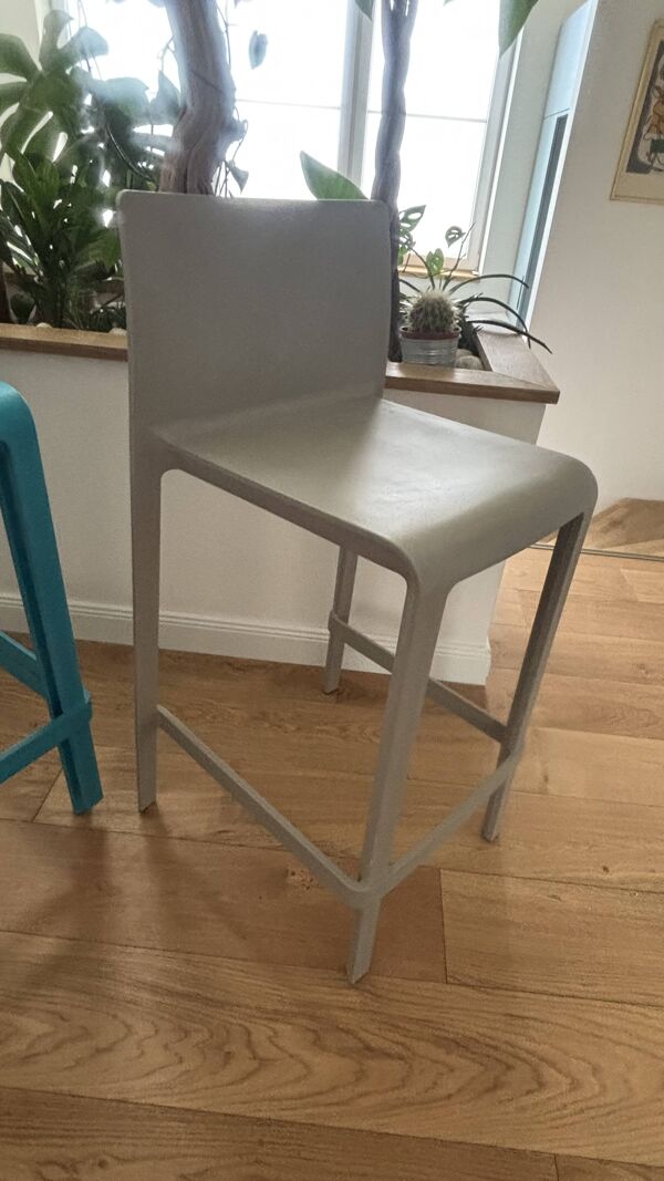Lots 3 tabouret volt de chez pedrali