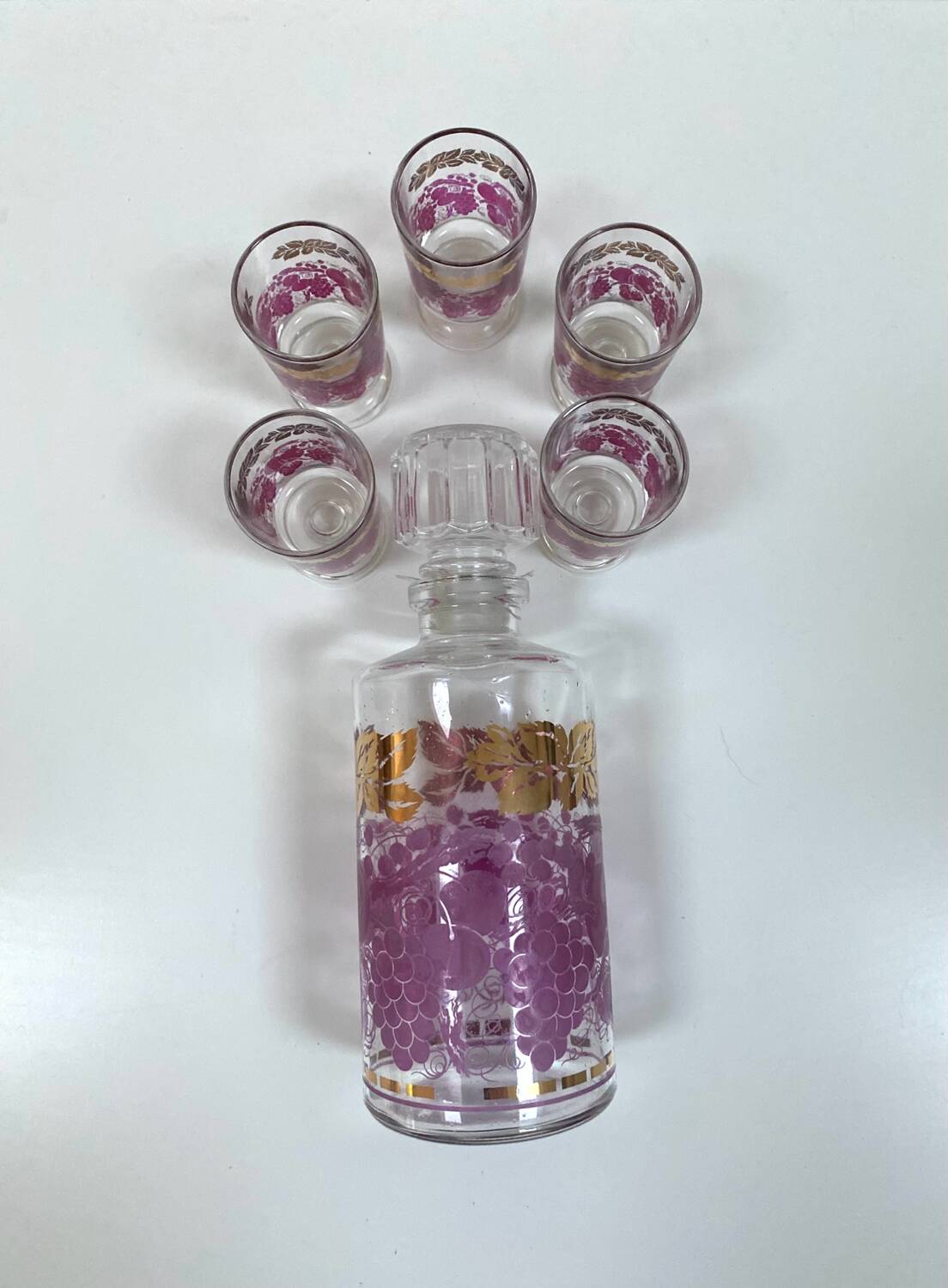 Carafe et 6 verres à liqueur, années 60