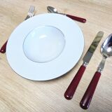 Service for 48 covers Alain Saint Joanis Bordeaux, English collection, new.