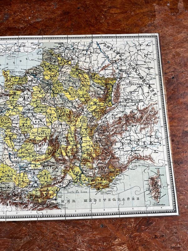 Puzzle carte de France vintage