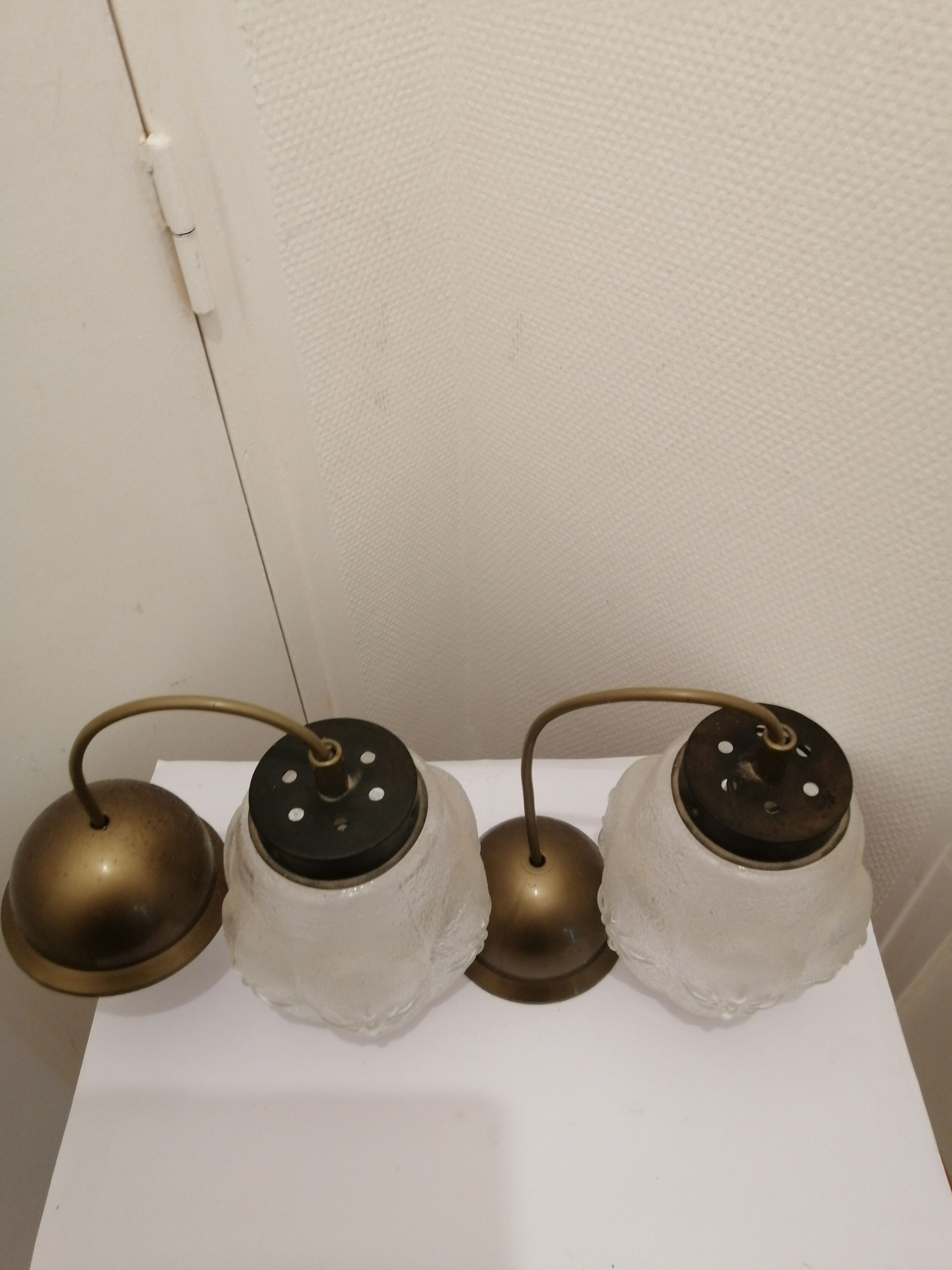 Pair of glass hanging lamps