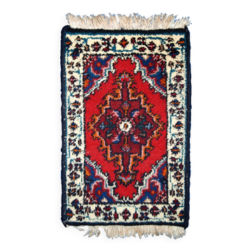 Tapis Vintage Hamadan en Laine, Années 1970, Élégance du Moyen-Orient