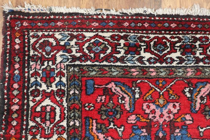 Hand-knotted hamadan carpet Iran 98x195cm