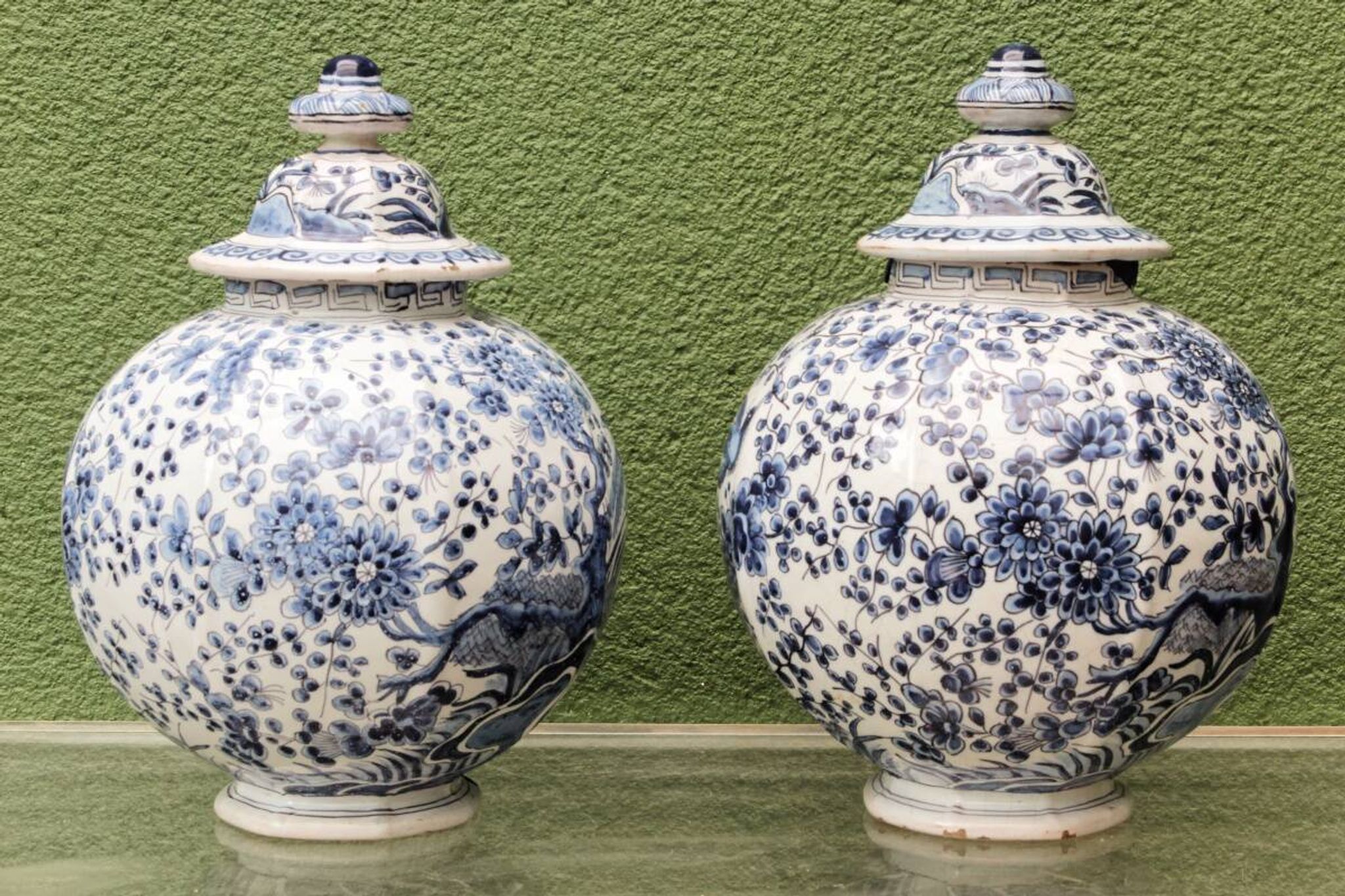 Pair of covered vases, Delft, 18th century, Willem Van der Kool