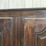 Armoire basse de style Louis XV en noyer 19ème