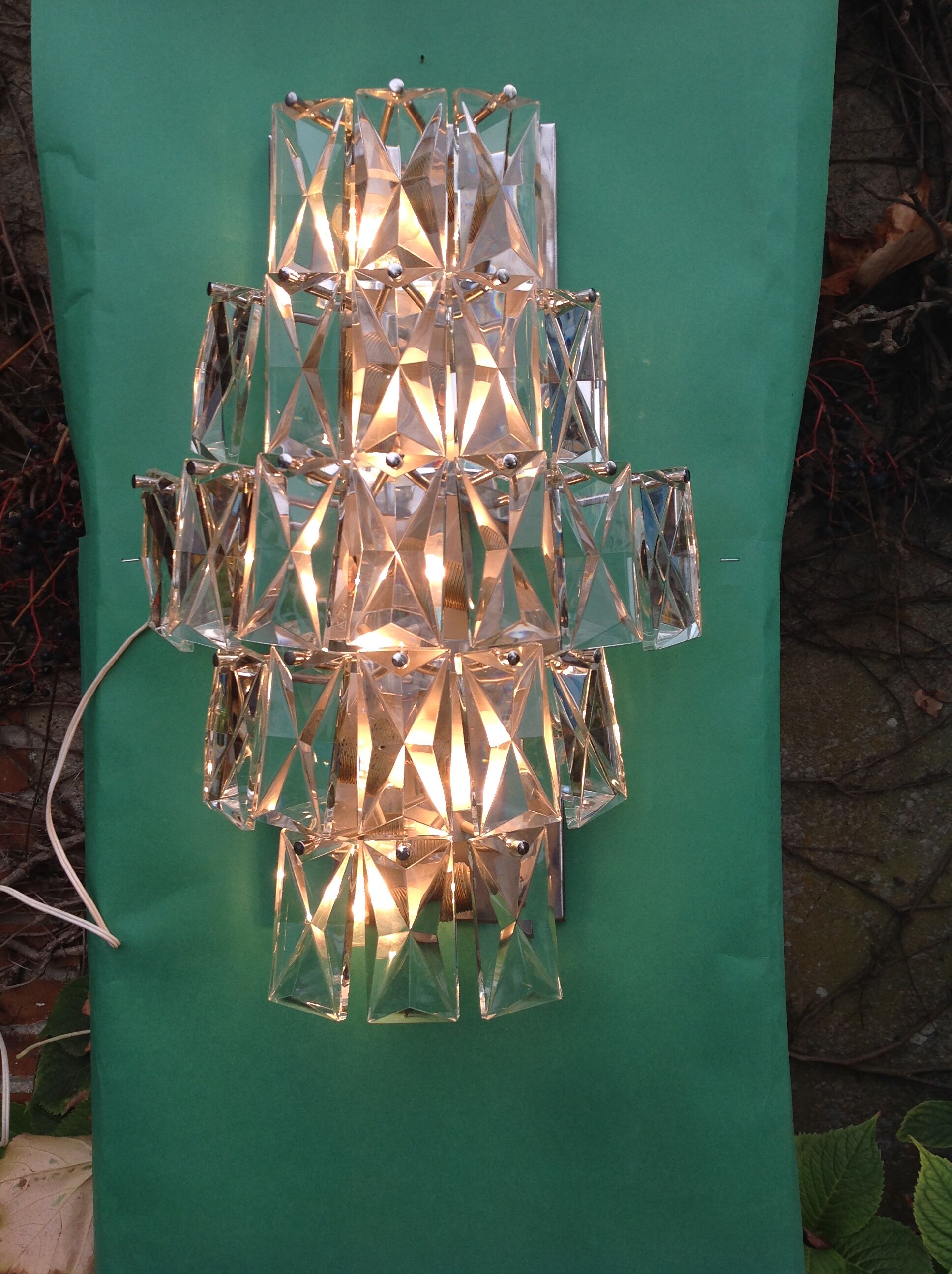 Great wall light 70s