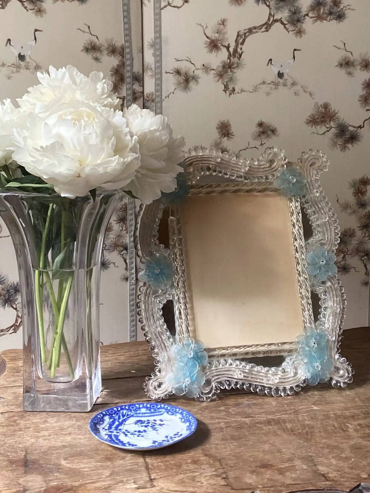 Miroir rectangulaire en verre de Murano aux fleurs bleues – Années 50