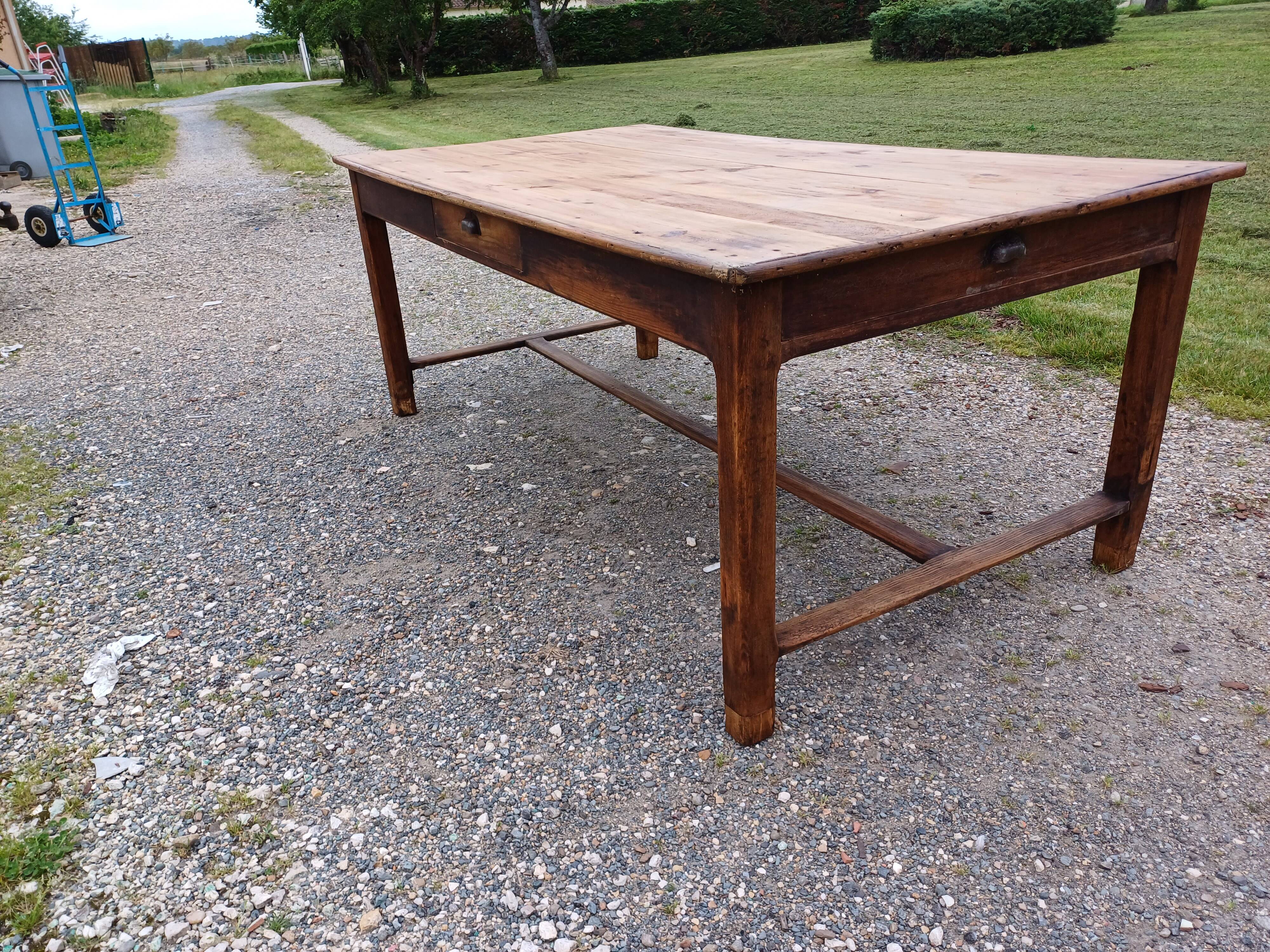 Country Pine Farmhouse Table, 4 Drawers.