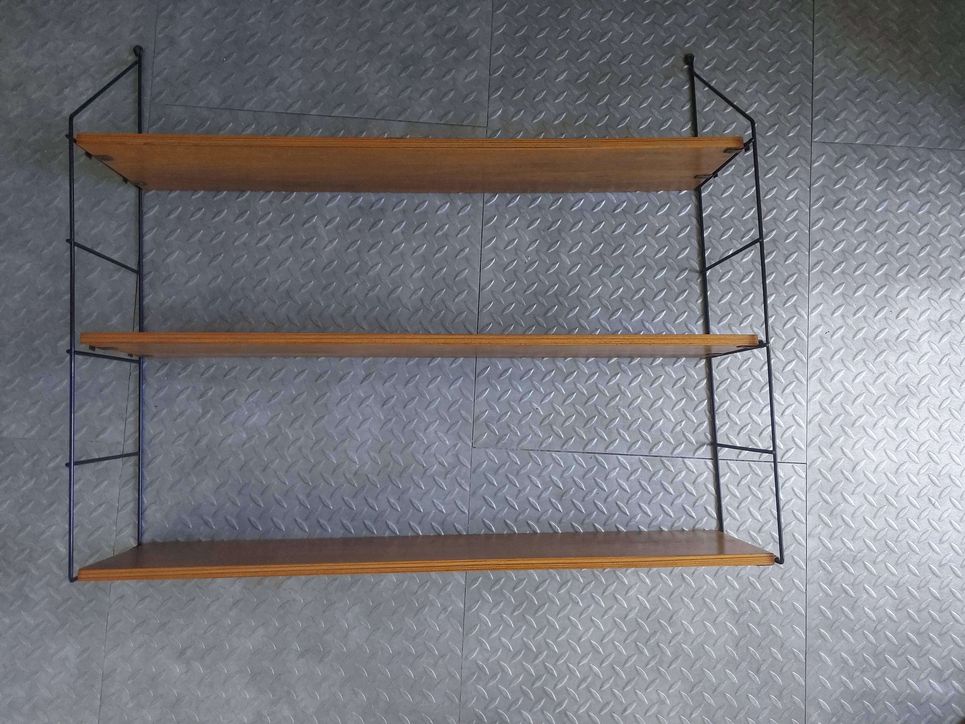 String shelves, 50's