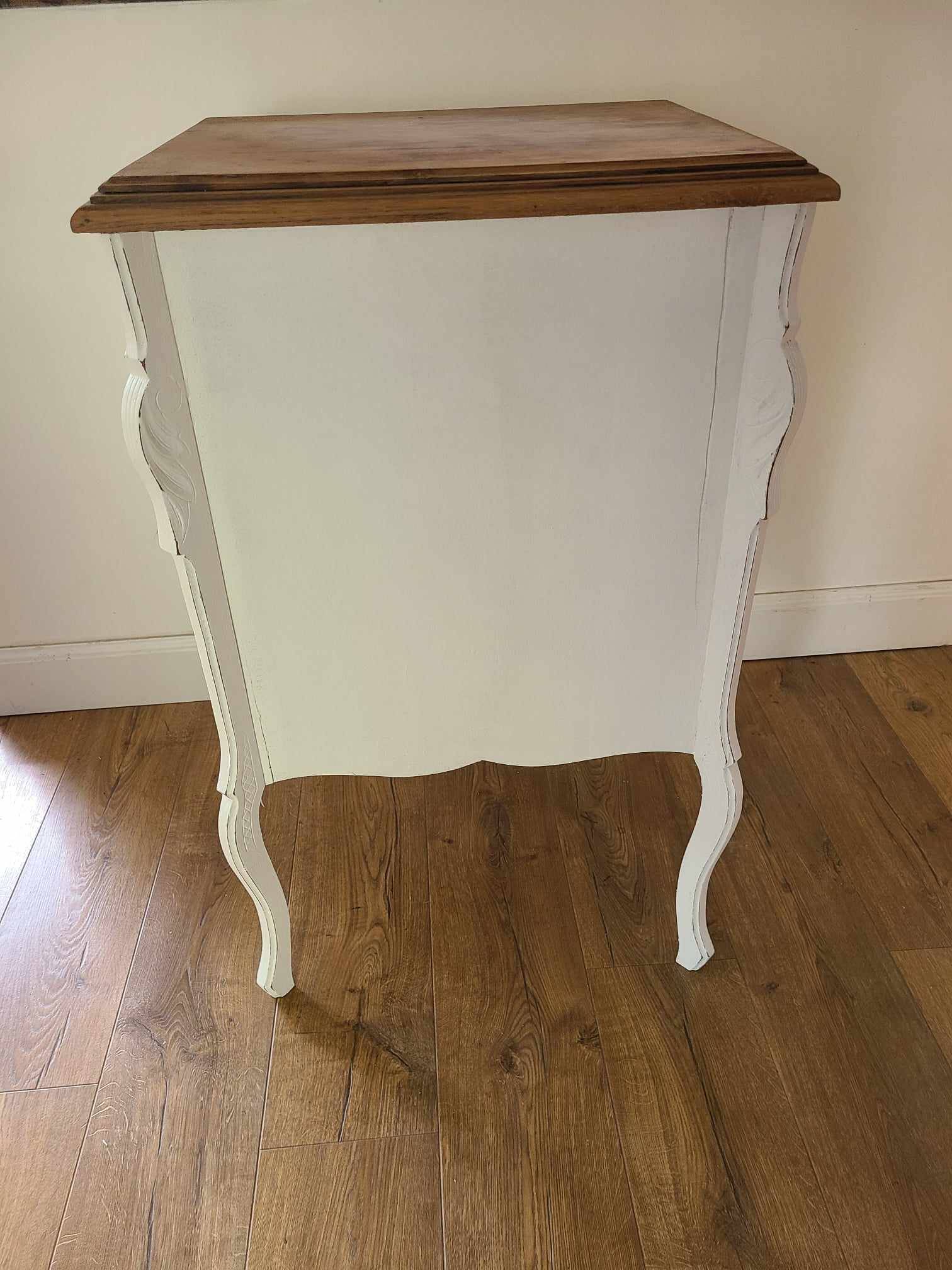 Console chest of drawers