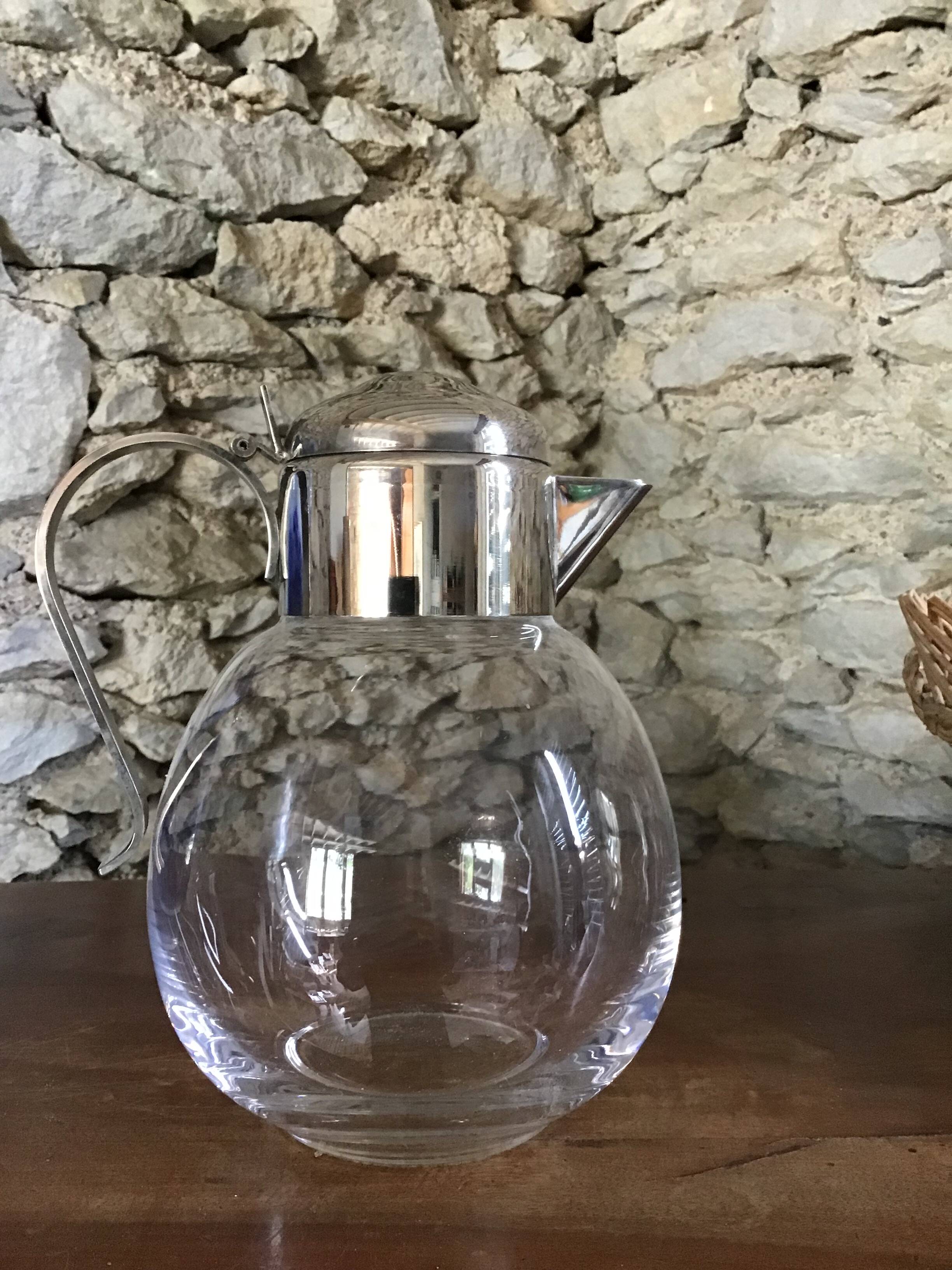 Art Deco carafe in silver metal and blown glass