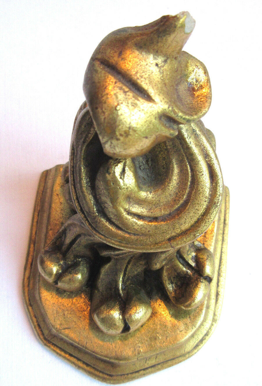 Venetian wall console, sculpted and gilded plaster, Acanthes Napoleon III style