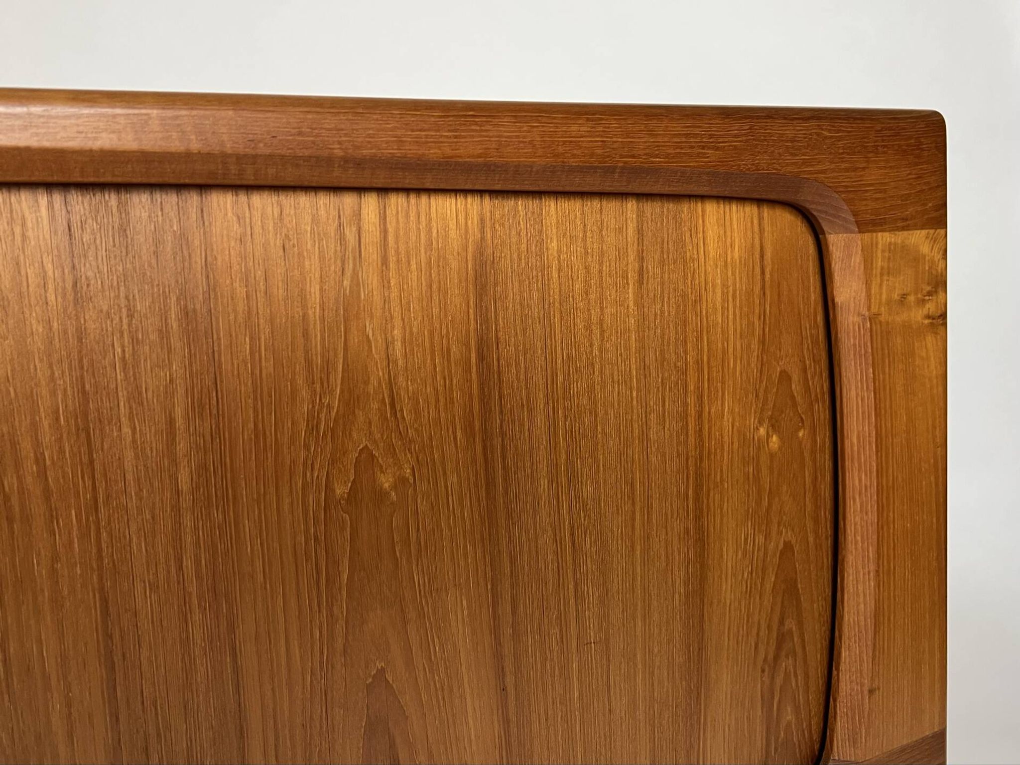Enfilade en teck danois par Bernhard Pedersen & Søn design vintage des années 60