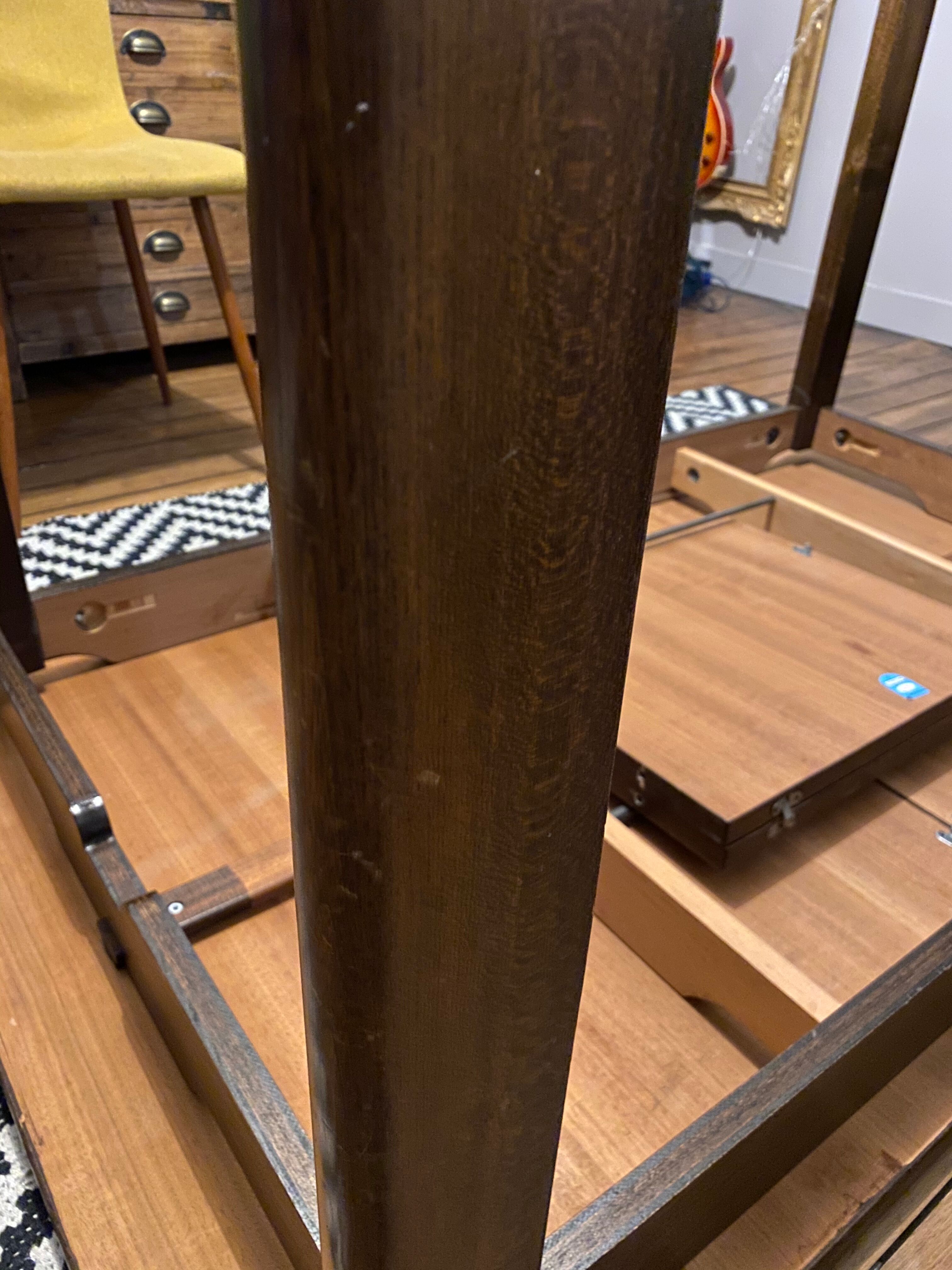 Extendable vintage dining table