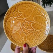 7 Sarreguemines water lily plates