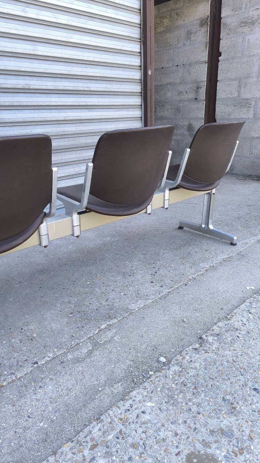 Giancarlo Pirelli bench Castelli model for anonima