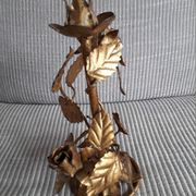 Vintage vegetable candle holder with a decoration of roses and golden leaves