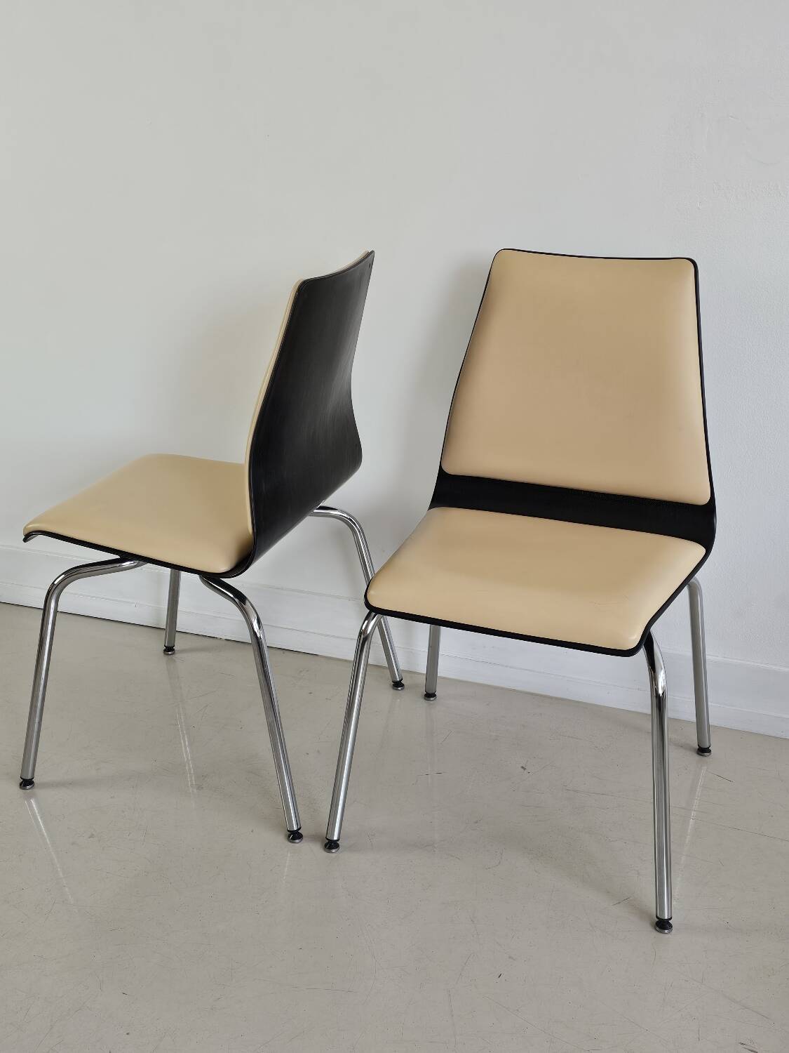 4 Pagholz dining chairs from Sedus Stoll